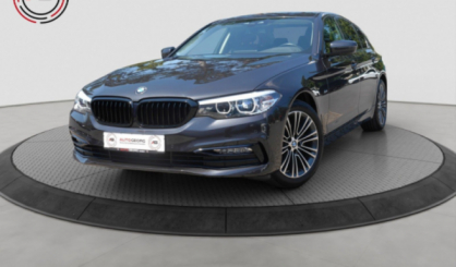 520dA xDrive Sport Line KAMERA CARPLAY 18" AHK